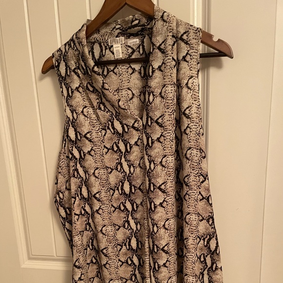 Tunic - Picture 1 of 4